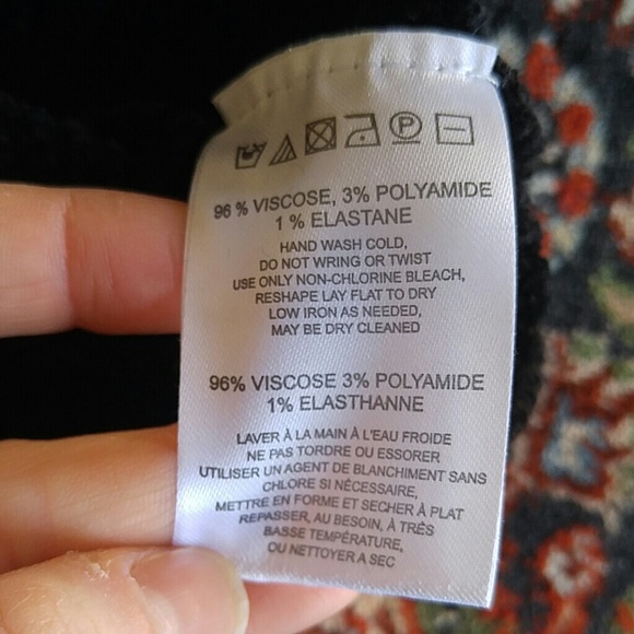 🎉Host Pick🎉 Kimchi Blue Off-The-Shoulder Top - Picture 5 of 5